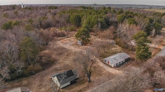 863 Pleasant Grove Cut Off Rd, Albertville, AL 35950