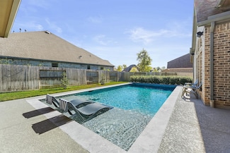 19219 Yellow Chestnut Ln, New Caney, TX 77357