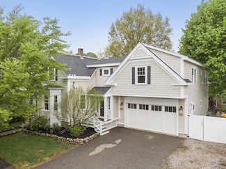 340 E Foster St, Melrose, MA 02176