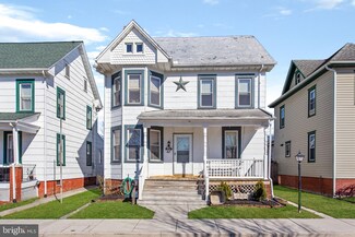 61 Crouse Park Unit 16, Littlestown, PA 17340