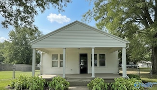 1206 Ackers St SW, Cullman, AL 35055