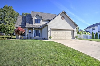 714 Crystal Ct, Decatur, IL 62526