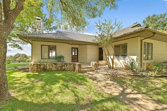 1607 Clubhouse Hill Dr, Spicewood, TX 78669