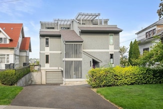1724 W Riverside Ave Unit 2, Spokane, WA 99201