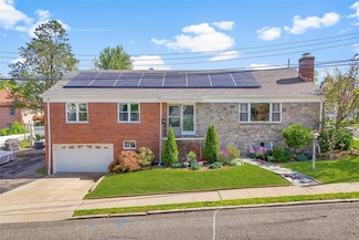 41 3rd St, Pelham, NY 10803