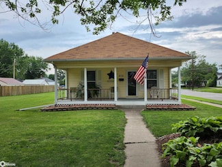 458 S Schuyler St, Ottumwa, IA 52501