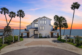 102 Lanai St, Galveston, TX 77554