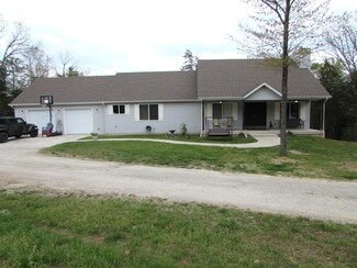 151 Toby Ln, Kirbyville, MO 65679