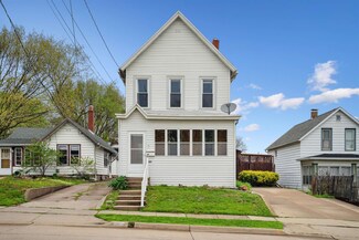 817 Clarke Dr, Dubuque, IA 52001