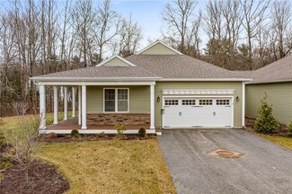77 Spring Hill Dr Unit 33, Uxbridge, MA 01569