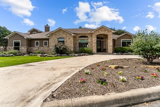 143 County Road 4325, Hondo, TX 78861