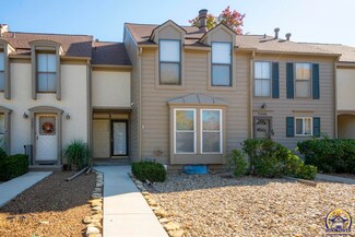 3404 SW Arrowhead Rd, Topeka, KS 66614