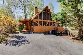 1634 Ridgecrest Dr, Sevierville, TN 37876