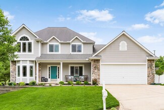 251 River Bend Ct, Newark, OH 43055