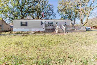 202 S Walnut St, White City, KS 66872