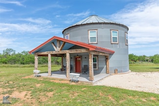 462 County Road 241, Ovalo, TX 79541