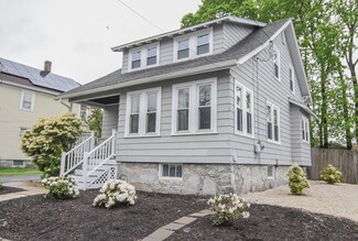 136 A St, Lowell, MA 01851