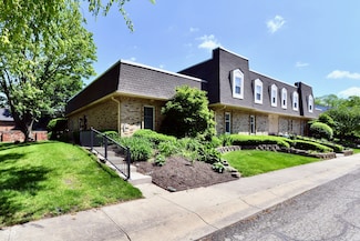 1310 Kings Cove Ct, Indianapolis, IN 46260