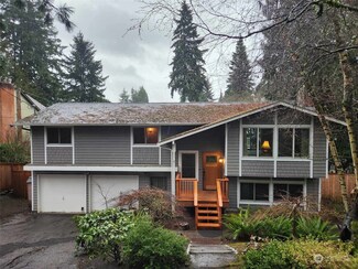 15036 Ashworth Ave N, Shoreline, WA 98133