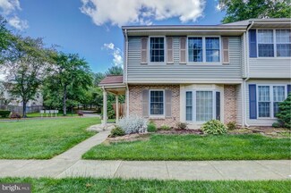 4888 Saltwater Dr, Dumfries, VA 22025
