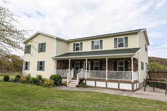 5956 S Vine Valley Rd, Middlesex, NY 14507