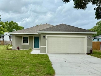 425 N French Ave, Fort Meade, FL 33841