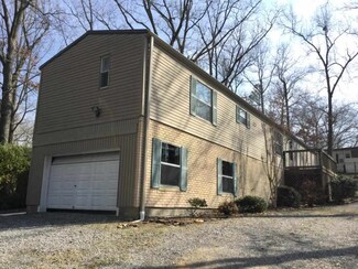 238 Small Ln, Hardin, KY 42048