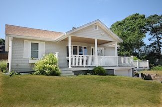 7 Glendale Rd, Wareham, MA 02538