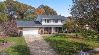 2316 Creek Dr, Alexandria, VA 22308