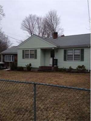 52 E Division St, Braintree, MA 02184