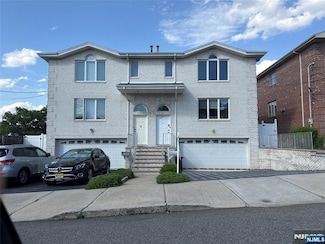 9 W Edsall Ave Unit 2, Palisades Park, NJ 07650