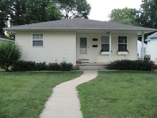 914 E Orleans St, Paxton, IL 60957