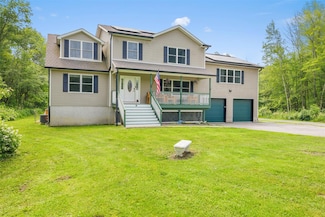 594 County Route 22, Middletown, NY 10940