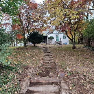 837 Sunbury Rd, Columbus, OH 43219