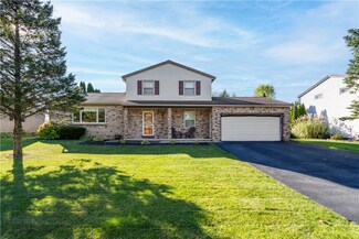 19 Ezio Dr, Rochester, NY 14606