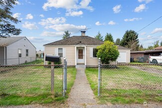 17321 34th Ave S, Seatac, WA 98188