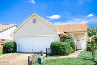 130 Meade Ln, Pearl, MS 39208