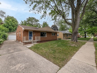 958 Western Ave, Monroe, MI 48161