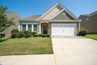 424 Graypointe Dr, Greer, SC 29650