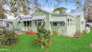 1007 Garrison Ave, Port Saint Joe, FL 32456
