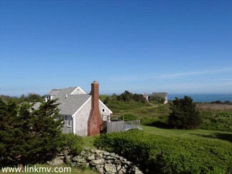 11 Greenhouse Ln, Chilmark, MA 02535
