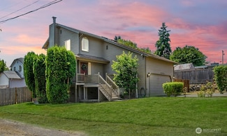 3304 202nd St SW, Lynnwood, WA 98036