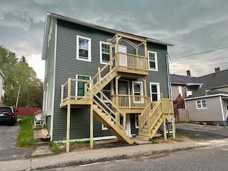 29 Aspen St, Ware, MA 01082