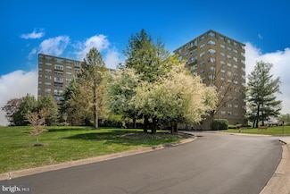 1030 E Lancaster Ave Unit 330, Bryn Mawr, PA 19010