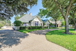 705 Berkley Dr, Cleburne, TX 76033