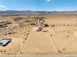 64845 Sun Oro Rd, Joshua Tree, CA 92252