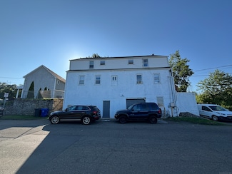 55 Bouton St Unit 2, Norwalk, CT 06854