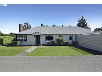 210 Holeman Ave, Eugene, OR 97404