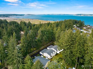 4623 Grandview Dr W Unit A, Tacoma, WA 98466