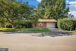 19 W Fairfax St, Berryville, VA 22611